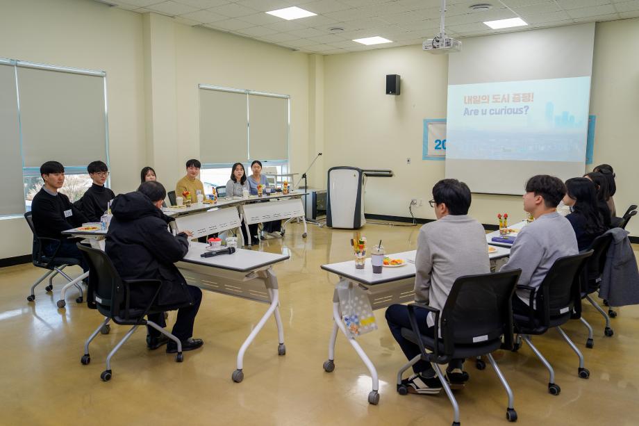 증평군,“새내기공무원 공직생활 첫걸음 응원”